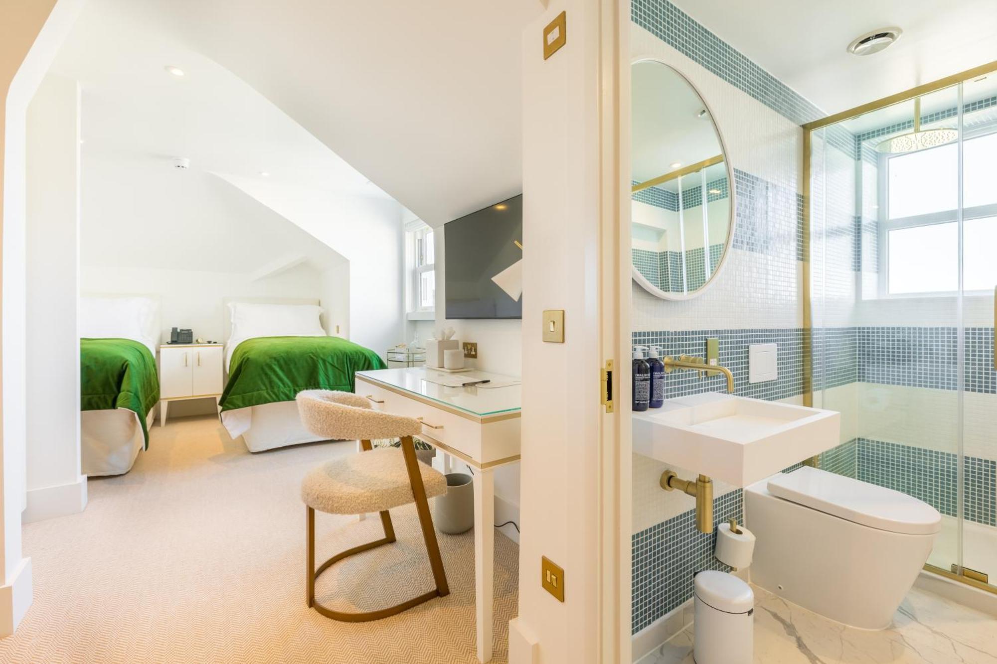 The Nici Hotel Bournemouth Room photo